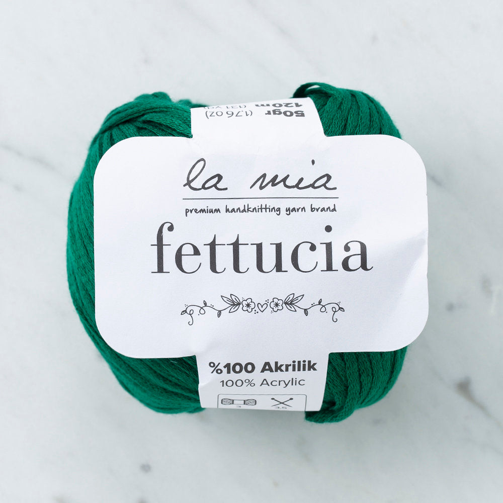 La Mia Fettucia  Yarn, Emerald Green - L074