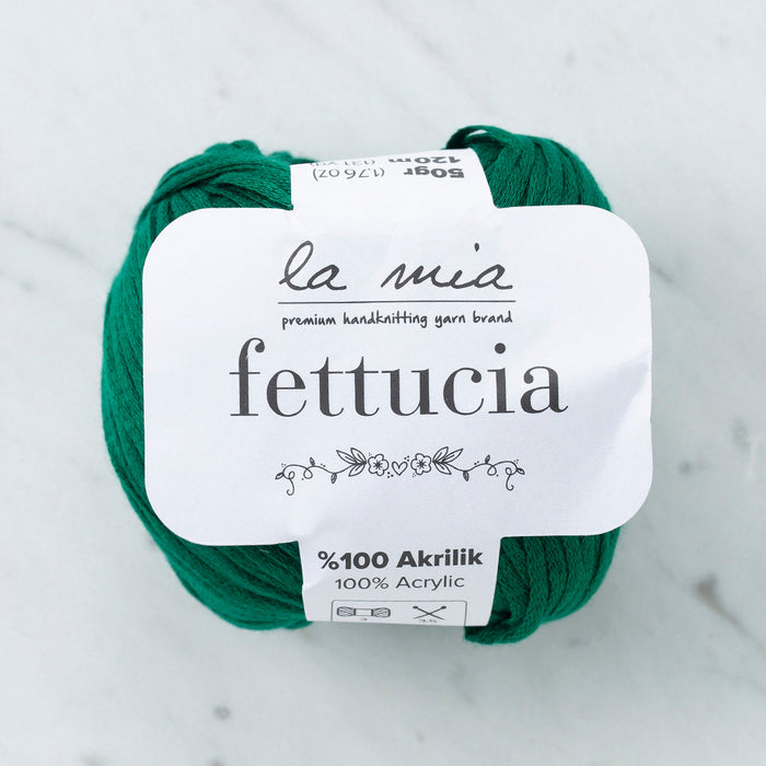 La Mia Fettucia  Yarn, Emerald Green - L074